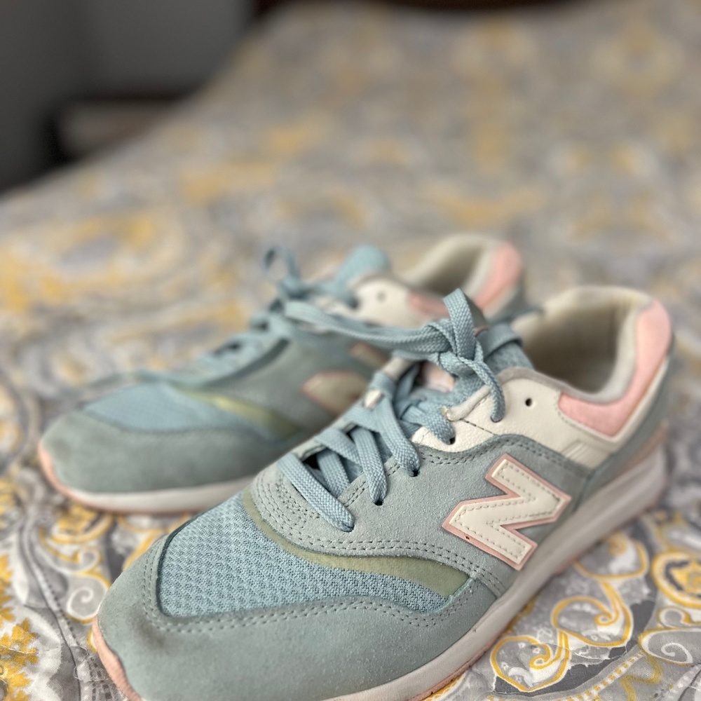 Sneakers women